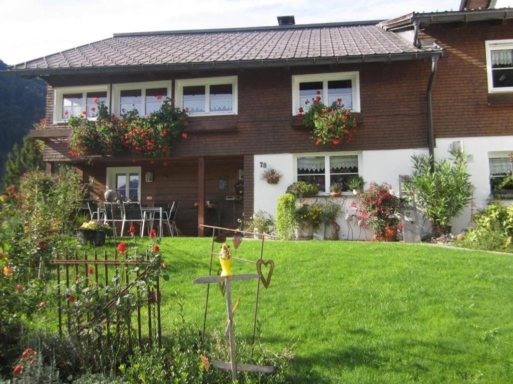 Ferienwohnung Helma Blons  Esterno foto